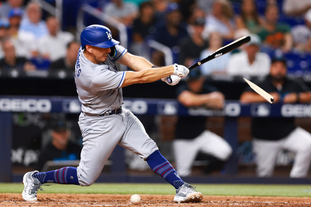 이젠 최고 구속이 90마일도 안나오네, 커쇼답지 않은 5볼넷, "그저 컨…