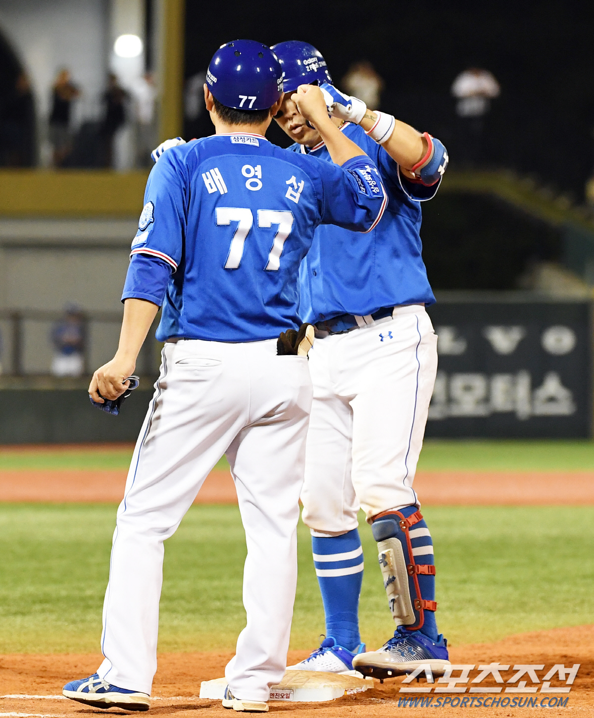 '9월 타율 0.071' 캡틴의 한방! 구자욱 역전 결승타→돌아온 강민호…