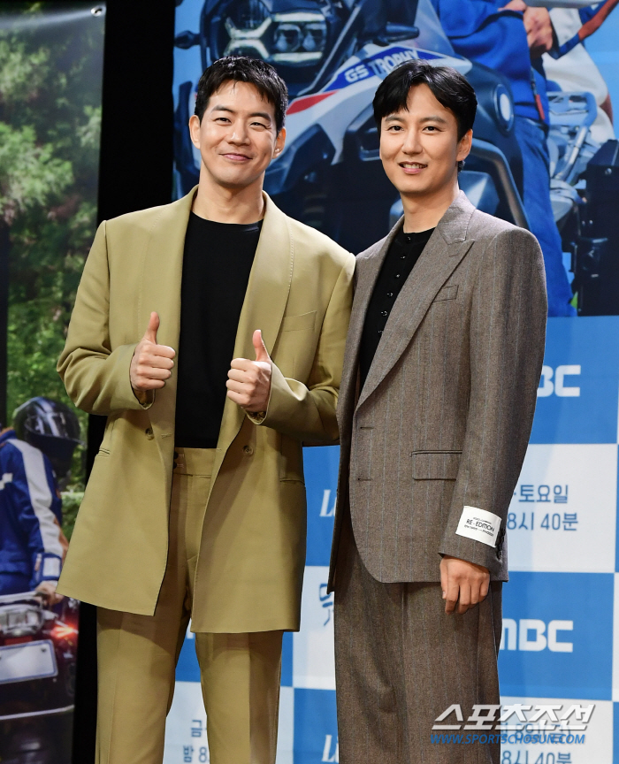 [SC현장] "날라리와 모범생"..김남길·이상윤, '뭐라도 남기리'로 답…