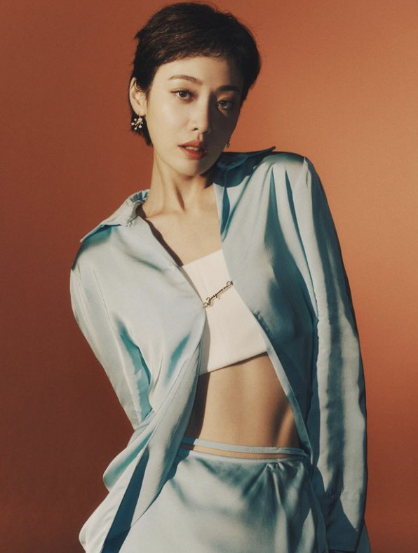 [종합] "김히어라는 강강약약"…피해 당사자는 괜찮다는 학폭·성희롱 의혹