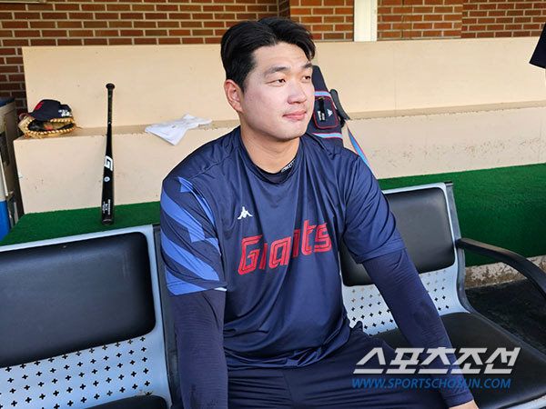 "포수→투수로 태극마크, 상상도 못했다" 인생역전 맛본 나균안…'룸메 예…
