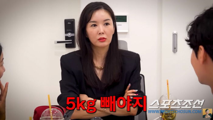 '10일에 4㎏ 감량' 장영란, 똥배 확 들어간 '리얼 뱃살' 공개…"다…