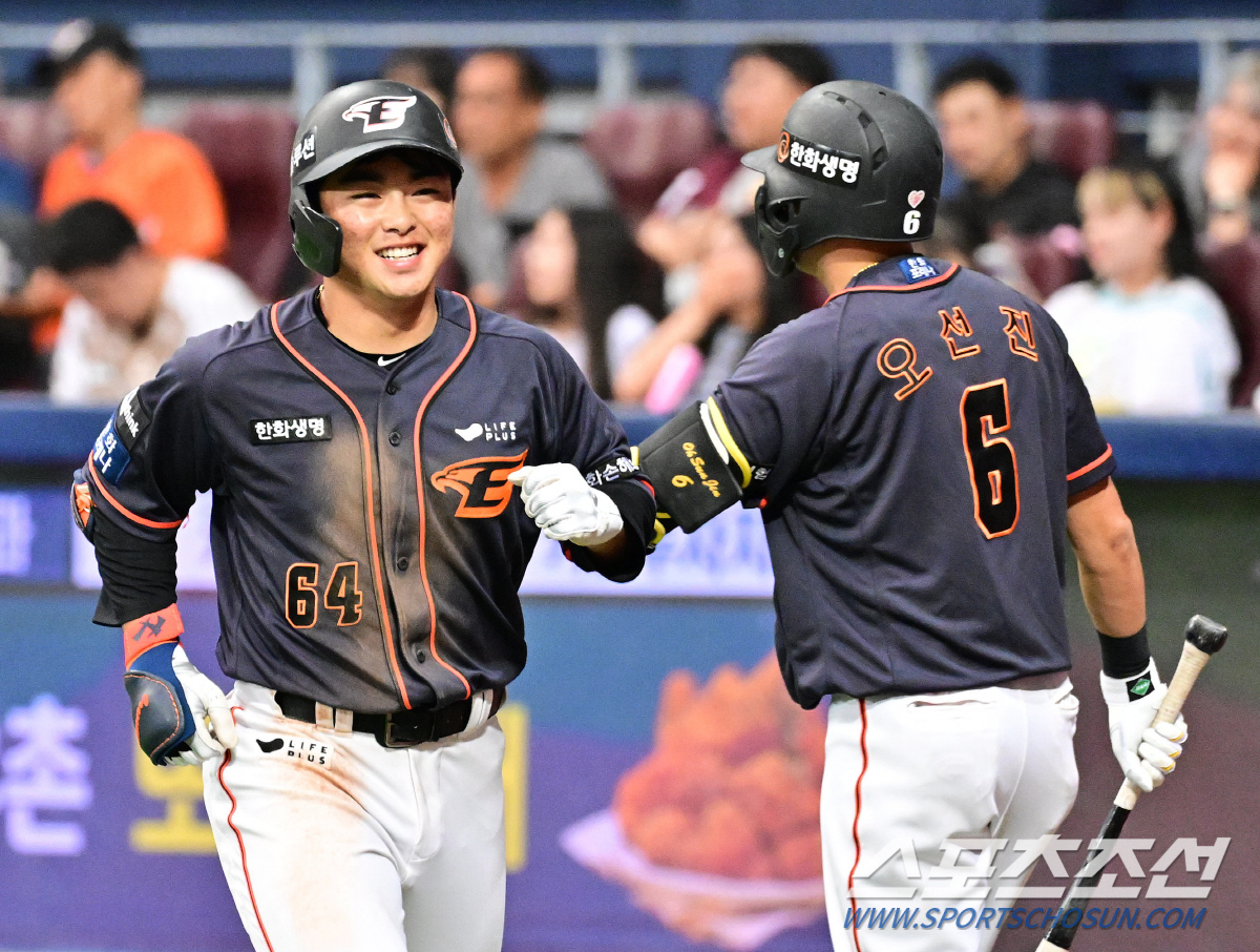 84일 만에 대포 가동…시즌 4호 결승 3점 홈런, 문현빈 "맞는 순간 …
