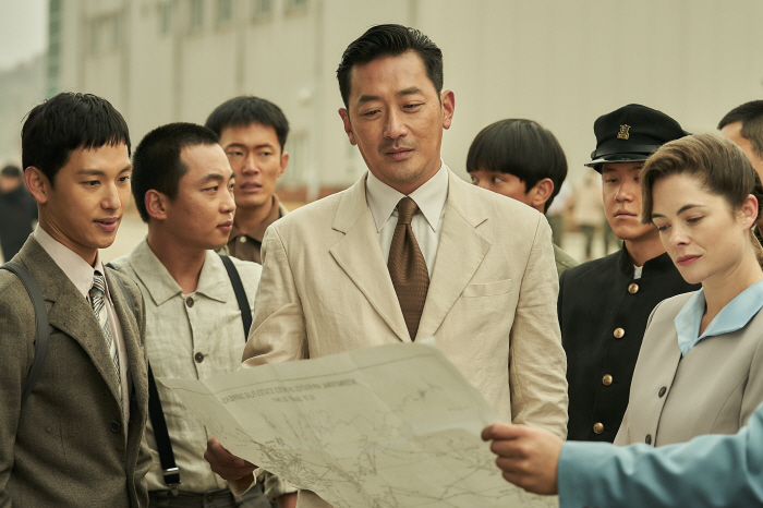 [SC초점] "전작 흥행 부진? 속상하지만"…하정우, '1947 보스톤'…