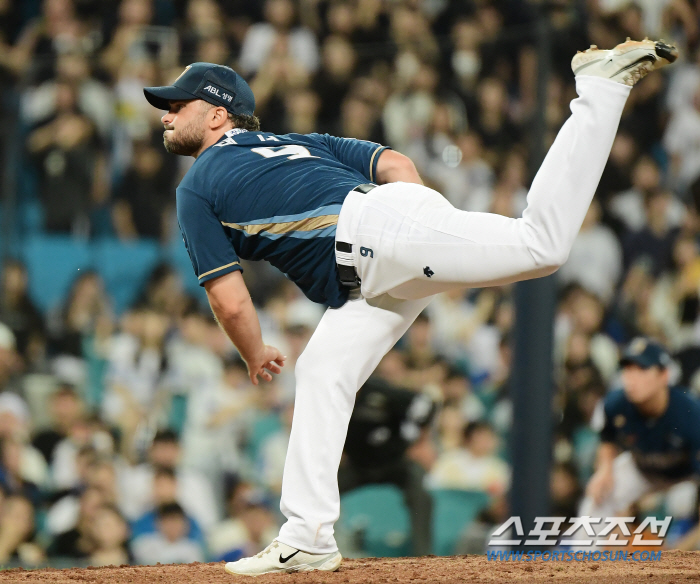 "기대 이상" vs "작년 이 맘 때도" '이기면 2위' 지친 '고퀄스'…