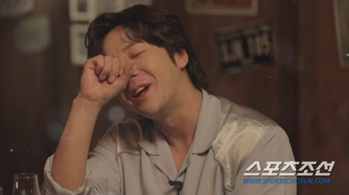 '건물주' 장근석, '중형차 한 대 값' 위스키 마시고 '감격'…"집에 …