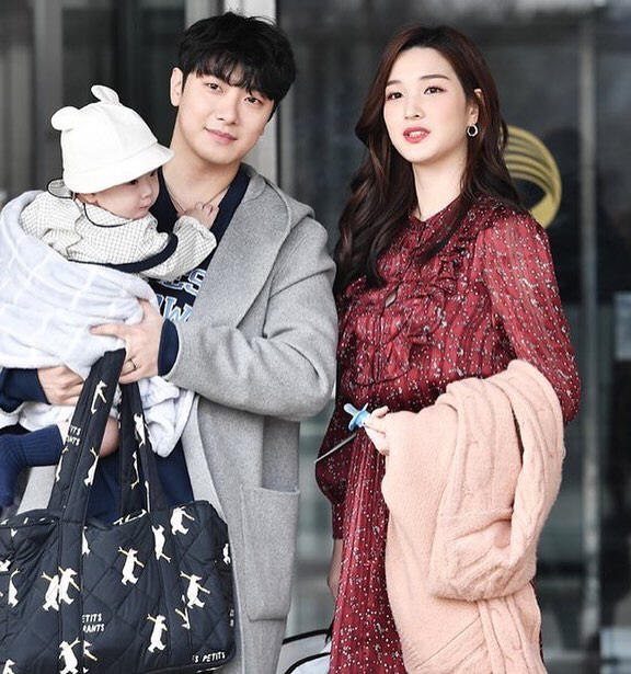 '율희♥' 최민환, 삼남매 육아 많이 힘드나…"새벽에 참치에 소주 한 잔…