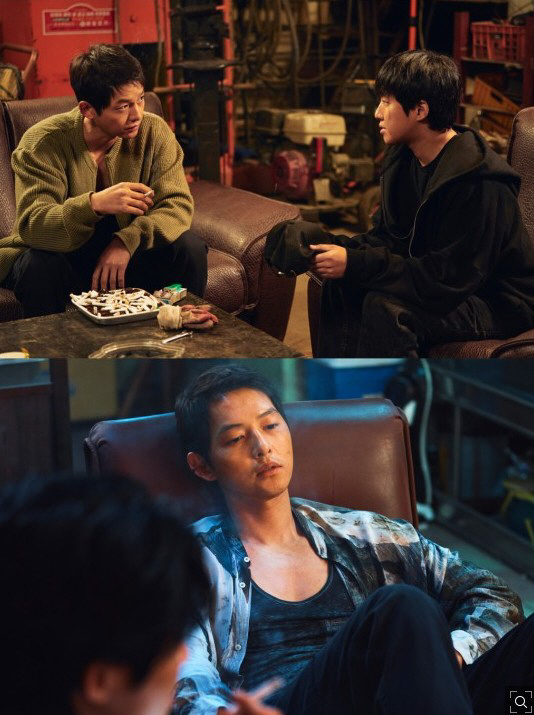 '아빠' 된 송중기, 경력단절은 없다…'화란' 시사회-BIFF 국내활동 …