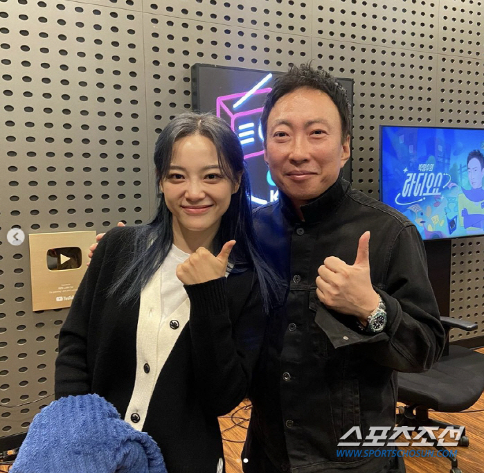 [종합]김세정, 아이유와 10초 '아이 콘택'에 '폭풍 오열' 왜? "노…