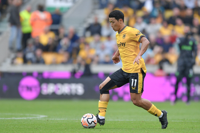 '시즌 3호골! EPL 득점 4위!' 황희찬, '두 경기 연속골+1슛 1…
