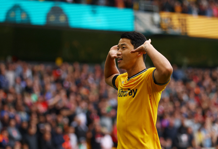 '시즌 3호골! EPL 득점 4위!' 황희찬, '두 경기 연속골+1슛 1…