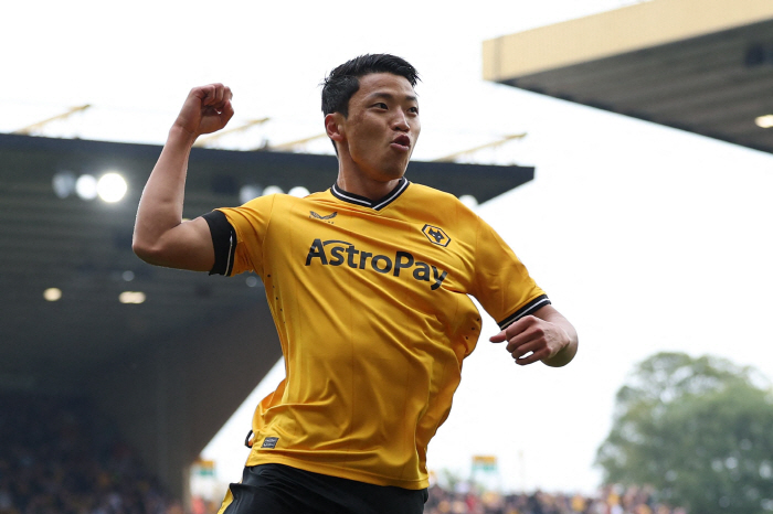 '시즌 3호골! EPL 득점 4위!' 황희찬, '두 경기 연속골+1슛 1…