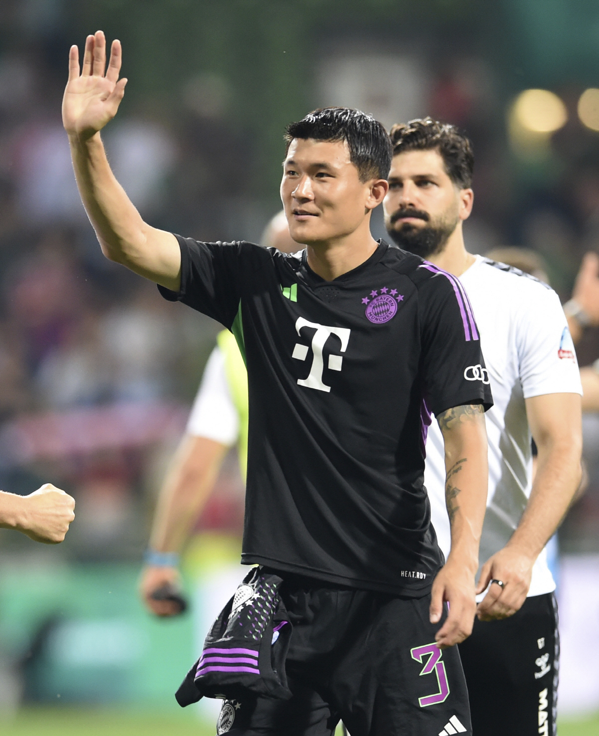 '보니페이스 완벽 봉쇄' 김민재, '두번째 풀타임+수비진 최고 평점+패스…