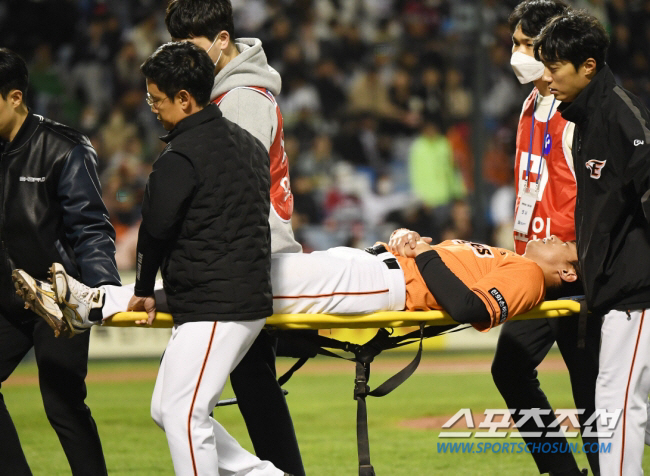 최근 2군 4경기 결장…수비 주루 아직은…최원호 감독 "이명기 100% …