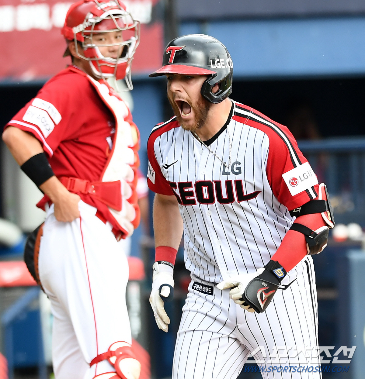 '2:3→우천 70분→8:3' 고우석 8회 2,3루 김강민-추신수 8구 …