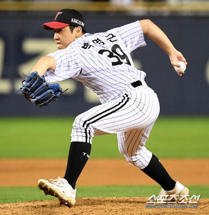 3:4→10:4, 2:3→8:3, 0:2→9:5. DH 1,2차전 싹쓸이…
