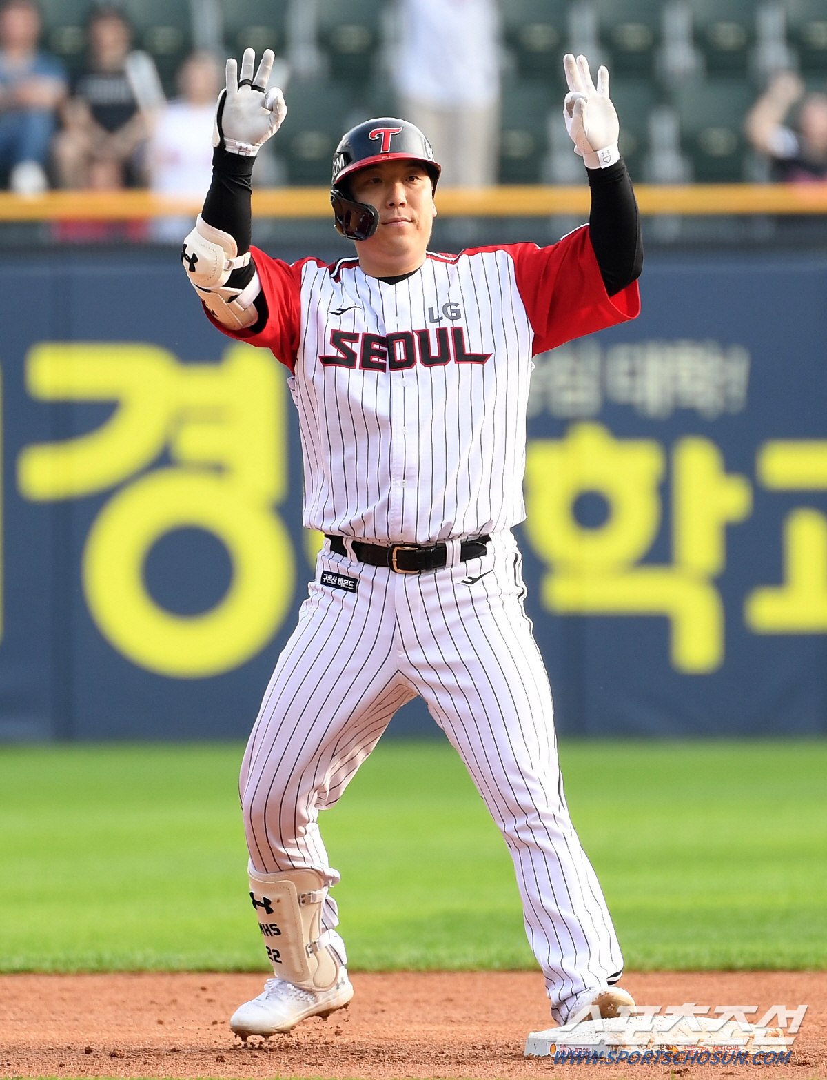 3:4→10:4, 2:3→8:3, 0:2→9:5. DH 1,2차전 싹쓸이…