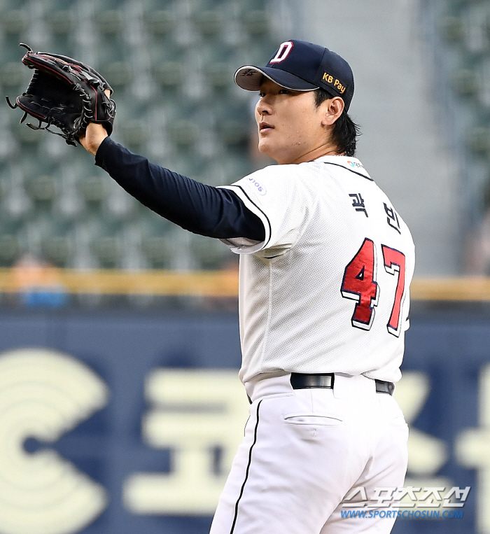 '10승 투수' AG 합류 전 두 번 쓰려고 했는데…야속한 비에 '8연전…