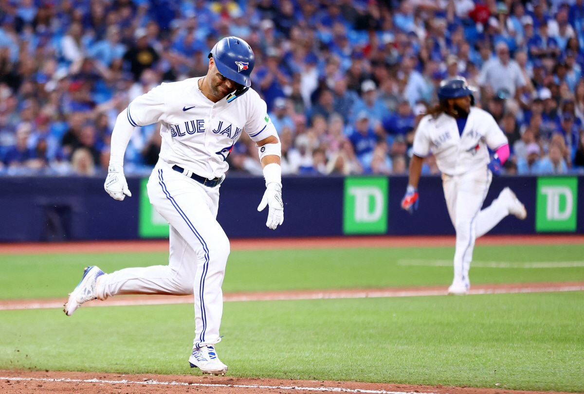 "RYU, 또 QS 필요하다" 토론토, 충격의 4연패 벗고 2연승 WC …