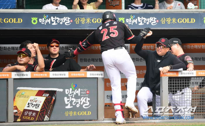 [대전현장]쿠에바스 만나면 작아지는 한화…3경기 21이닝 1점 뽑고 '3…