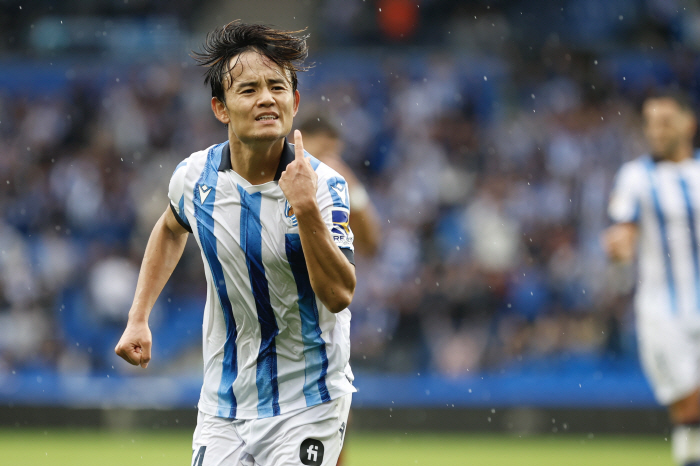 이강인 PSG 경기 매번 챙겨본다는 '日절친' 구보…수도승 같은 삶 '조…