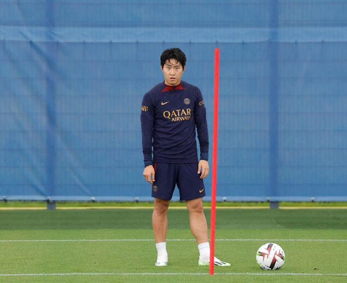 '부상 회복' 이강인 한 달 만에 다시 뛴다! 음바페와 첫 호흡 예고, …