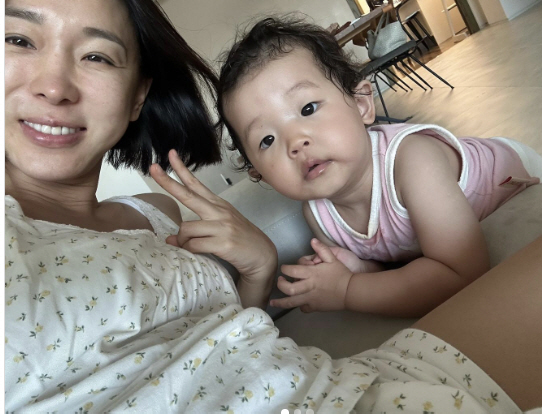 이지혜 "둘째 엘리, 아들 아니고 딸이에요"..귀여움이 개인기인 20개월…