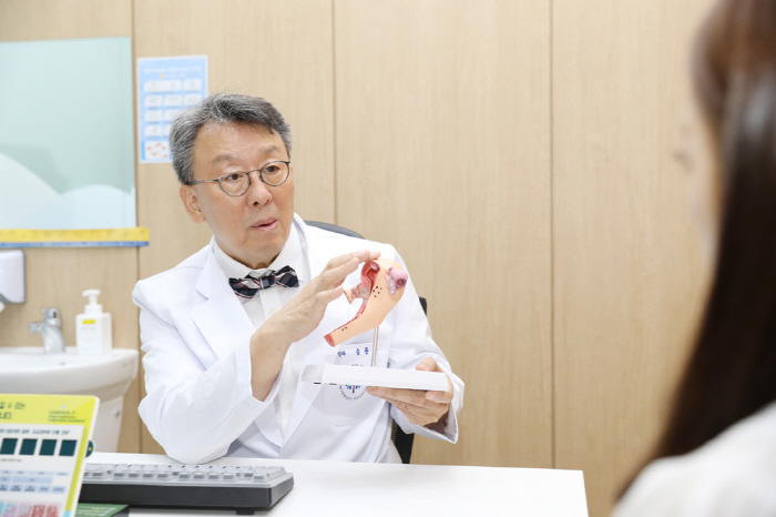 생리 기간 아닌데 질 출혈…혹시 자궁내막암?