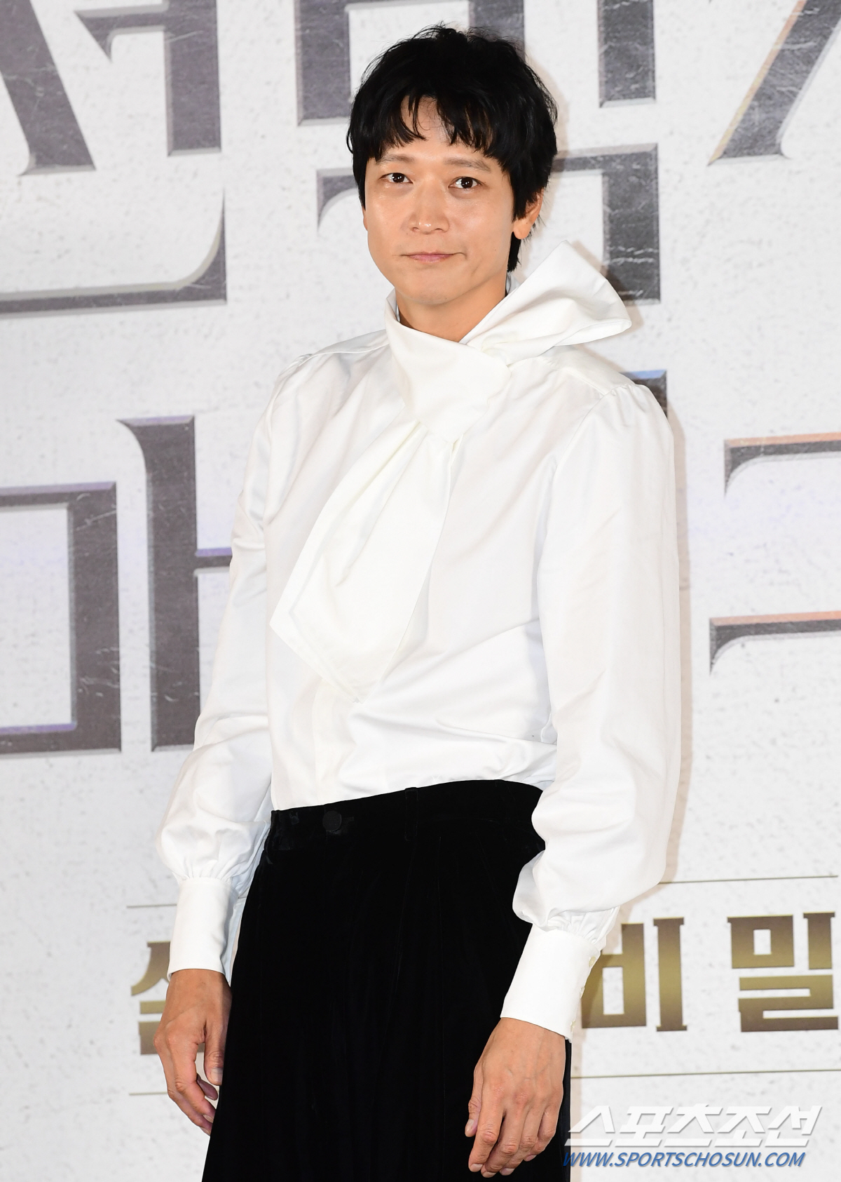 '천박사' 감독 "강동원이란 피사체, 온전히 담지 못해 아쉬워"