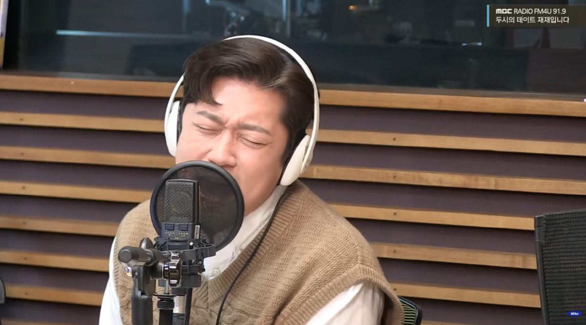 김대호 아나 "프리 선언 후 얼굴빛 좋아졌다고..입장 난감해" ('두데'…