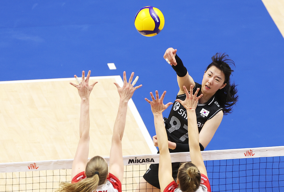 '올림픽 4강 파리에선 못보나' 여자배구 올림픽 예선 독일전 2대3 패배…