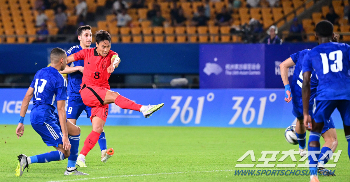 "승호야, 군 면제 받고 스페인 가야지" '울보 주장' 백승호는 팬도 울…