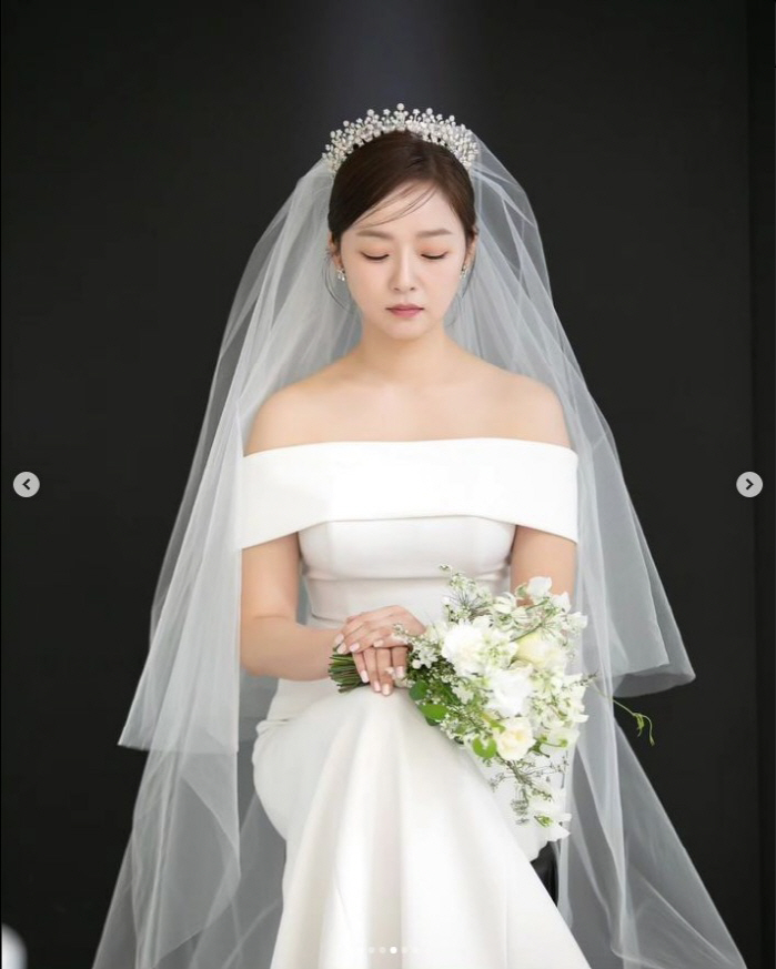 '잔혹한 인턴' 이채은 "4월에 신부가 됐어요"…뒤늦게 전한 결혼 소식