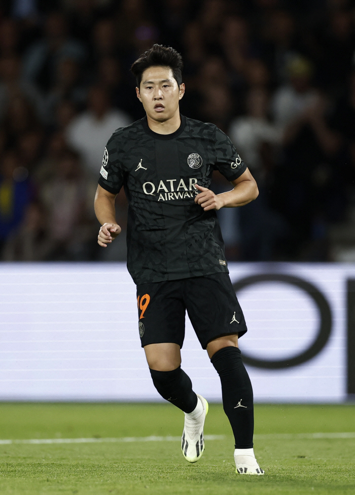 PSG, 이강인 'NO.10' 테스트→가능성 OK 그것만으론 부족하다