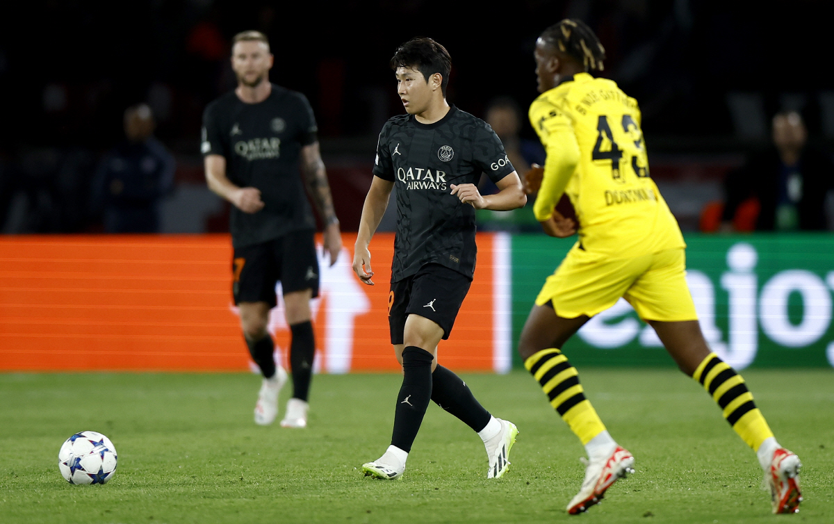 PSG, 이강인 'NO.10' 테스트→가능성 OK 그것만으론 부족하다