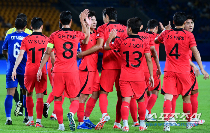 [진화 현장]'만능키' 홍현석 전반 14분 헤더 선제골 폭발, 안재준 전…