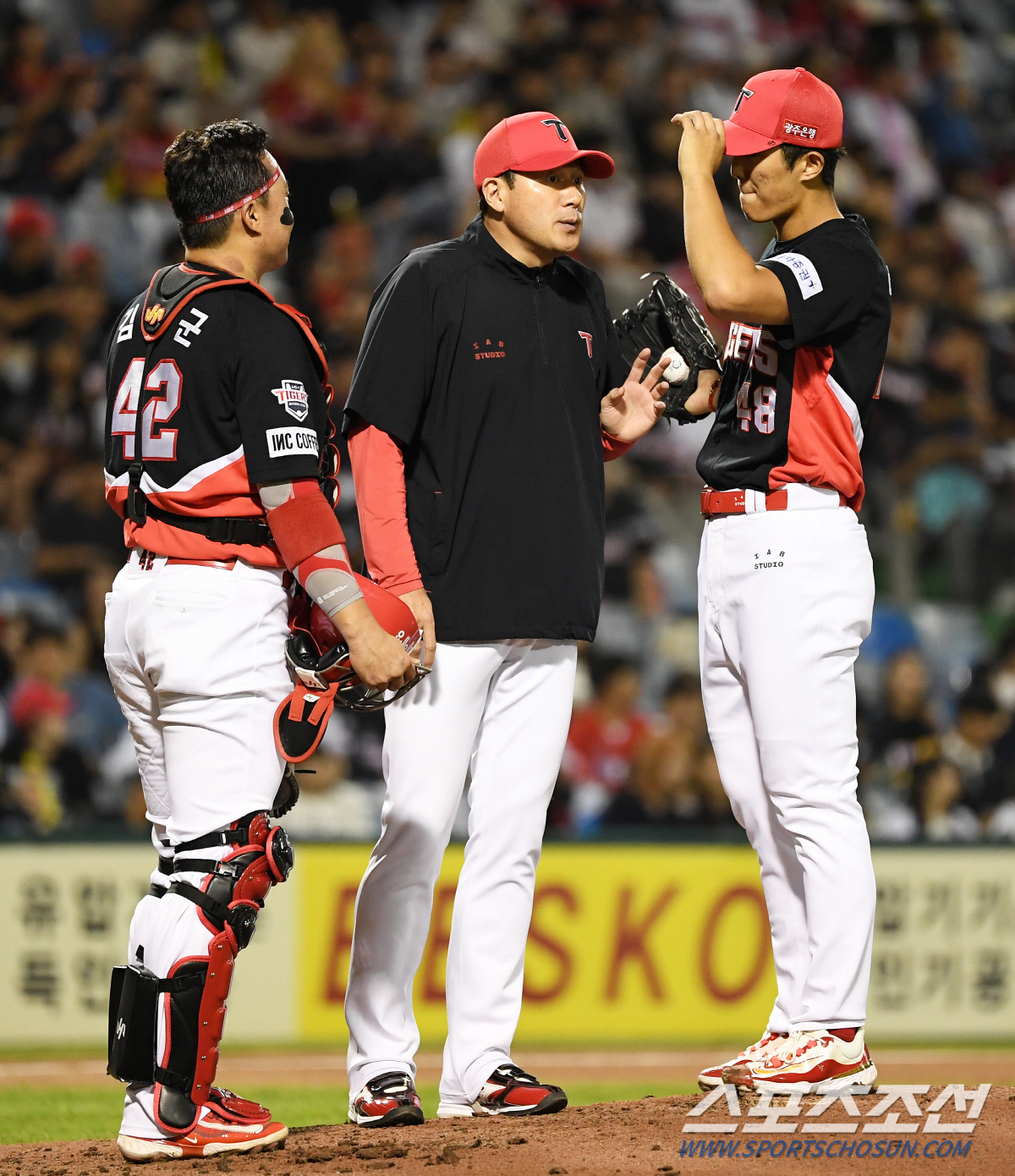 구창모 항저우行 불발 충격 속 대표팀 유일좌완 선발마저 위태...과연 일…