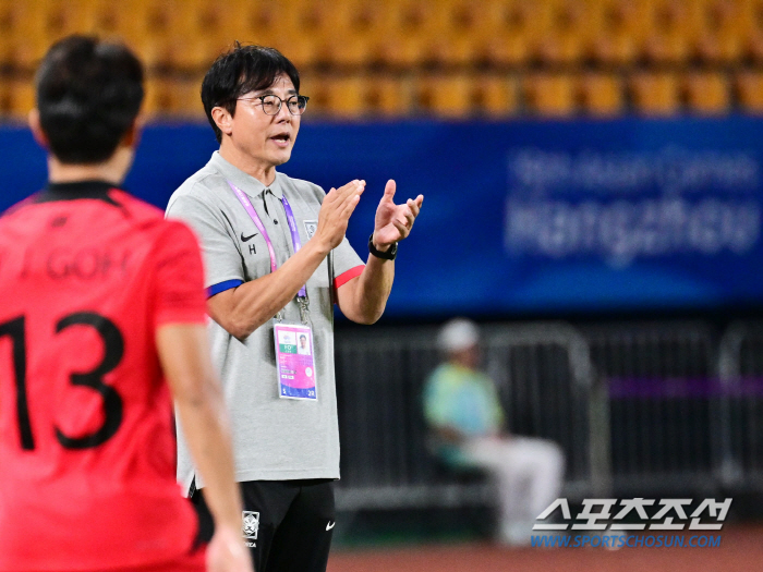 [항저우ON]'2경기 13골' 골잡이 황선홍 닮은 황선홍호, 변화무쌍 공…