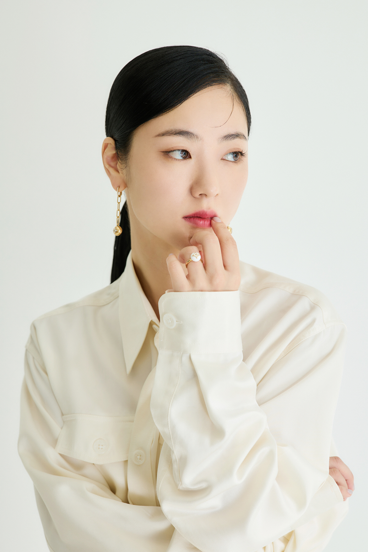 [인터뷰①] '거미집' 전여빈 "'투 수정', 어떻게 안 사랑할 수 있죠…