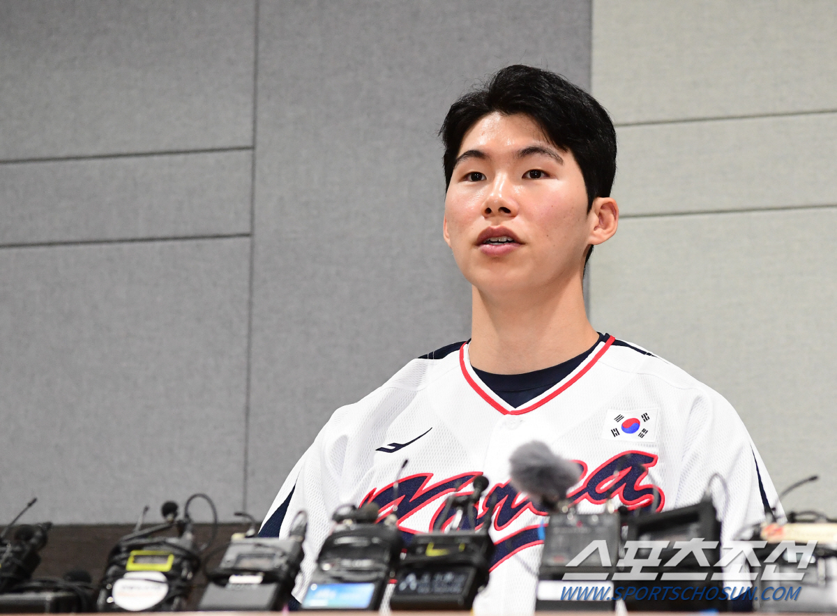 "부담? 설렘&자부심 크다" 22세에 첫 캡틴→2년만에 대표팀 주장 꿰찼…