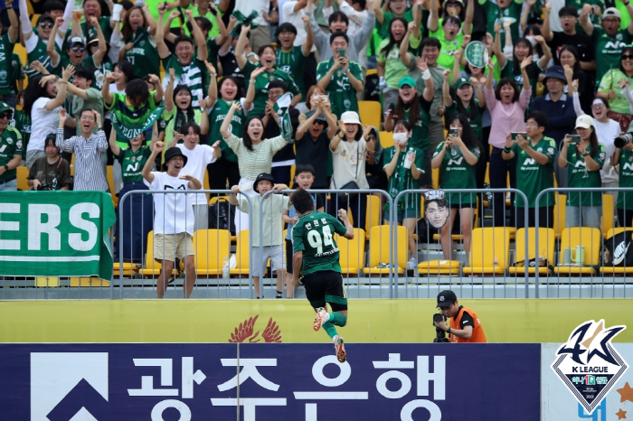 '안현범 결승골' 전북, '10경기 무패' 광주 1-0으로 제압 '6경기…