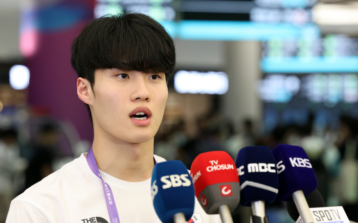 [항저우 오늘]황선우 vs 판잔러 운명의 장난, 금메달 가를 벼랑 끝 '…