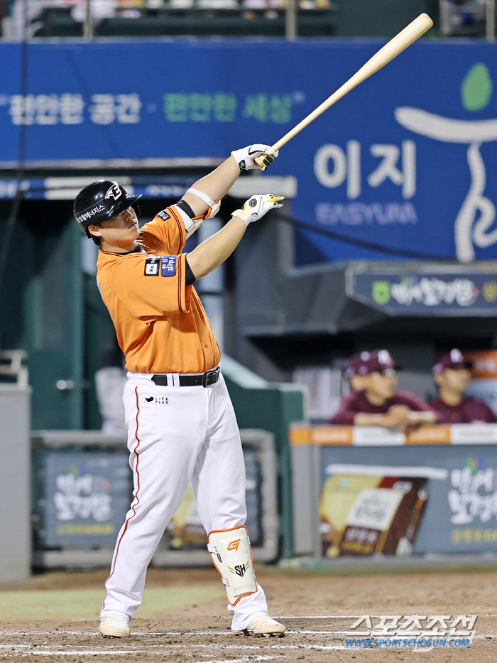 팀 홈런 35.6% 타점 19.4% 생산…노시환 빠진 한화 고난의 12경…