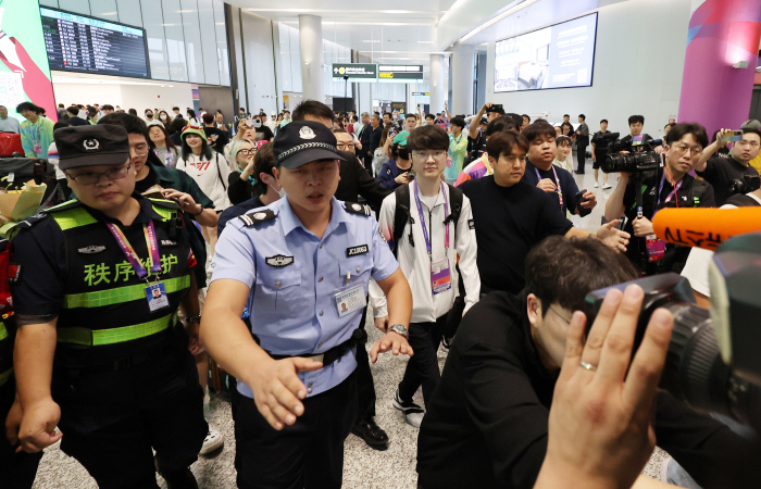 "e스포츠 스타 페이커, BTS가 얻지 못한 병역면제 받나" 초미의 관심…