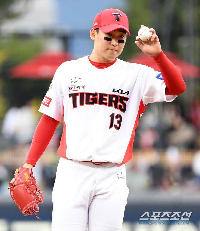 2023 신인 중 유일한 '어신문'의 대항마로 살아남았다. 감독도 칭찬 …