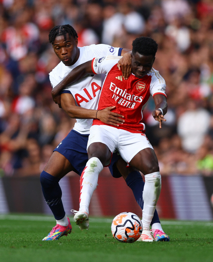 '북런던더비서 멀티골 폭발' 톱 손흥민, 'EPL 득점 2위+토트넘 15…