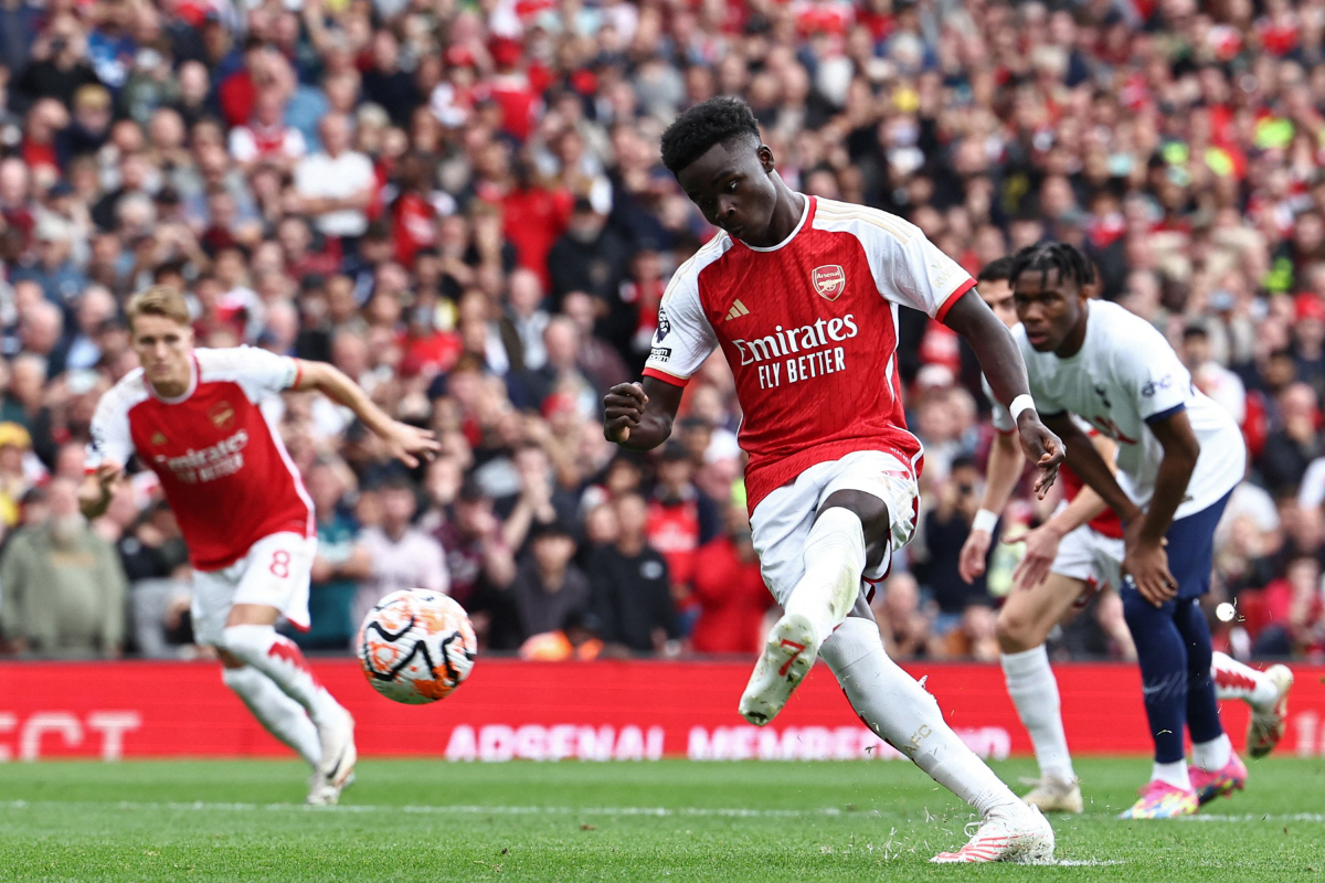 '북런던더비서 멀티골 폭발' 톱 손흥민, 'EPL 득점 2위+토트넘 15…