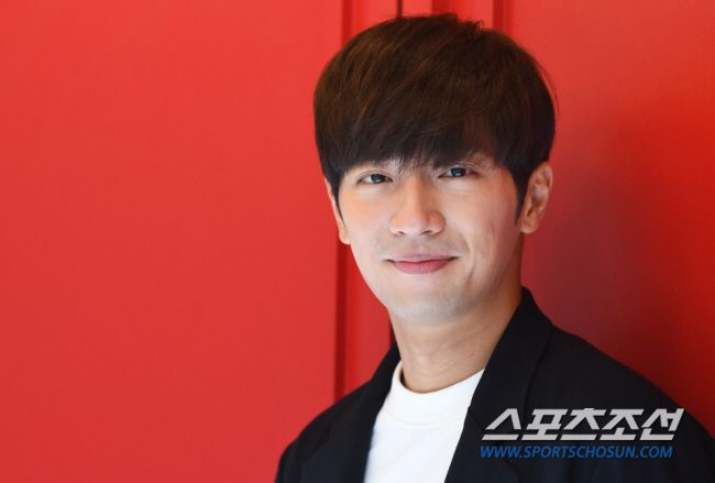 이상엽,♥미모의 비연예인과 결혼→이상형 재조명 "대화 잘 통하는 사람" …