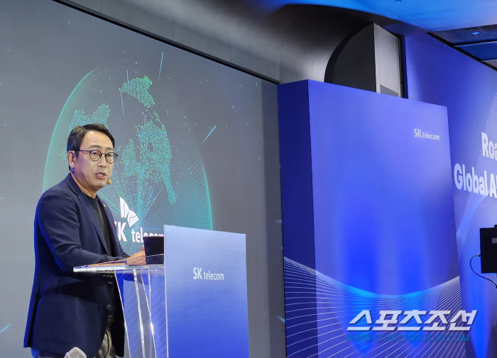 'AI 피라미드 전략'으로 재도약 나선 SKT…관련 투자비중도 3배