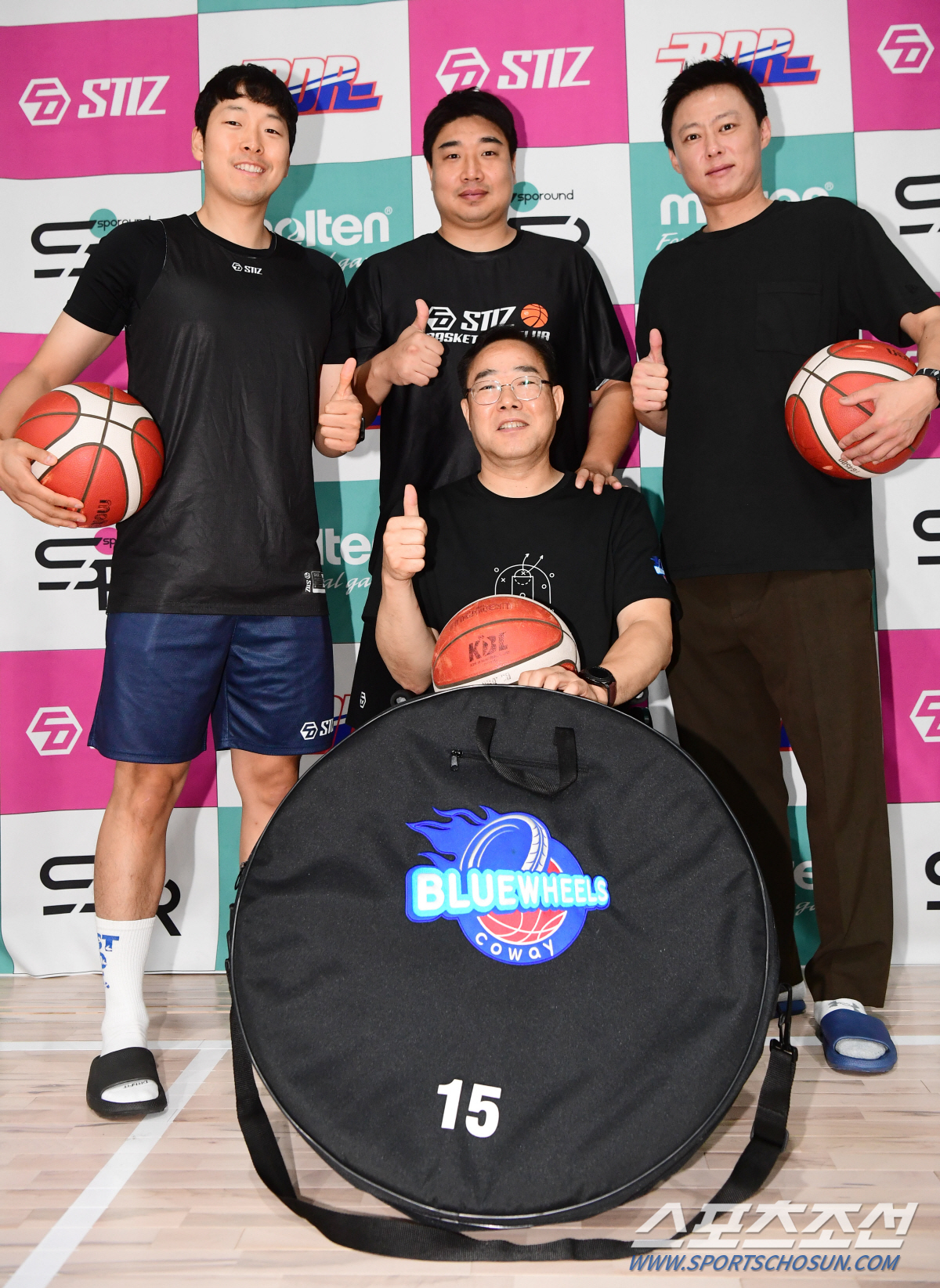 '챔프어게인!'코웨이블루휠스X'농구메카'스포라운드,장애 편견 깨뜨린 '모…